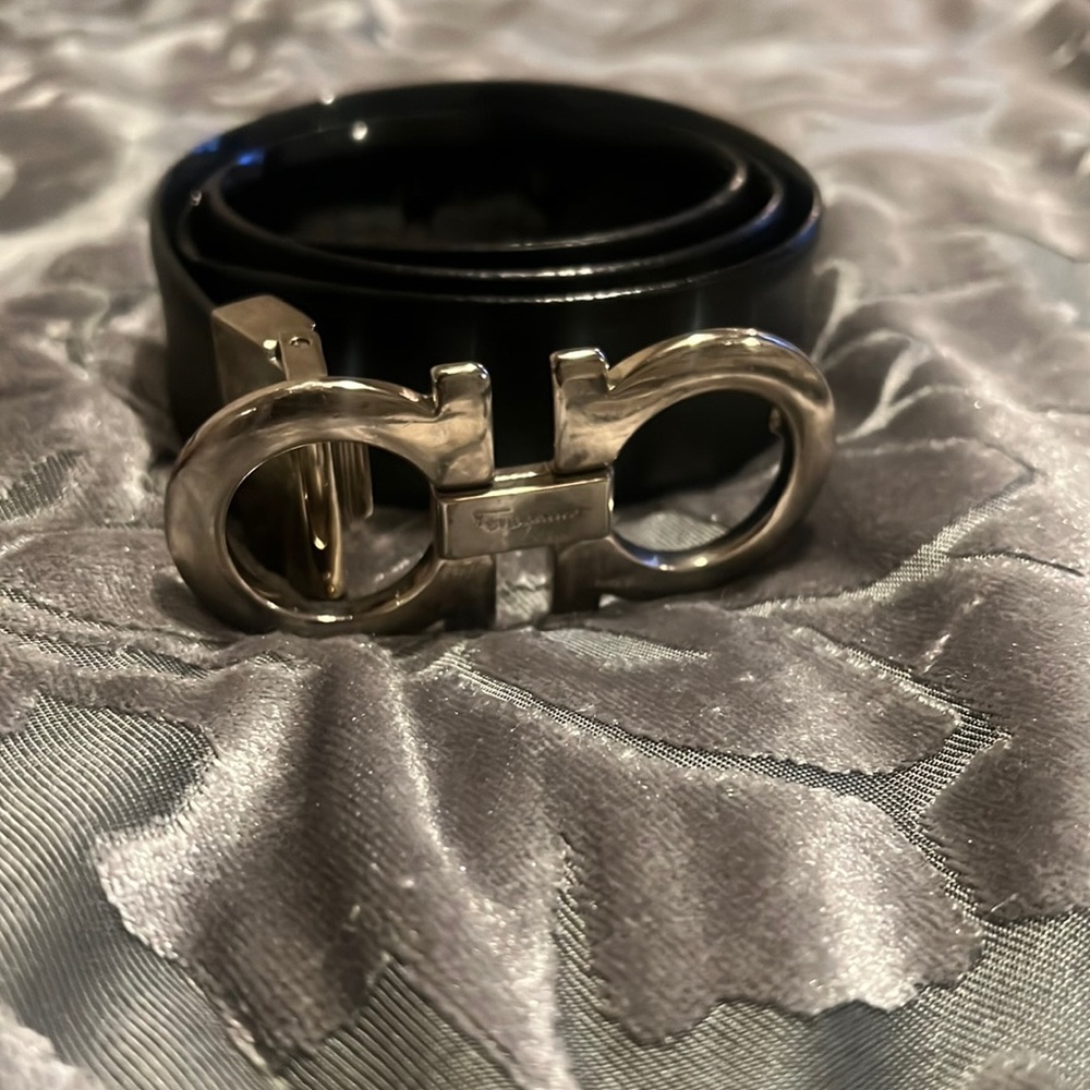 Black Ferragamo belt